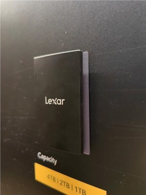Lexar雷克沙攜手慧榮科技亮相CES 2024，移動(dòng)固態(tài)硬盤新品與“妙傳索思”平臺(tái)引領(lǐng)存儲(chǔ)新體驗(yàn)